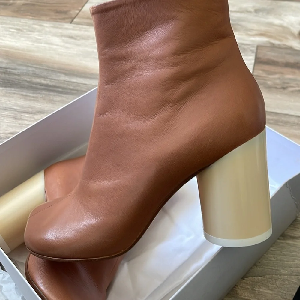 Maison Margiela leather nude light brown soft booties - Picture 7 of 11